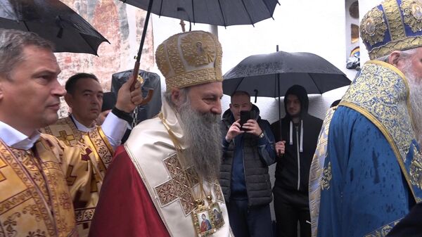 Patrijarh Porfirije stiže u Pećku patrijaršiju - Sputnik Srbija