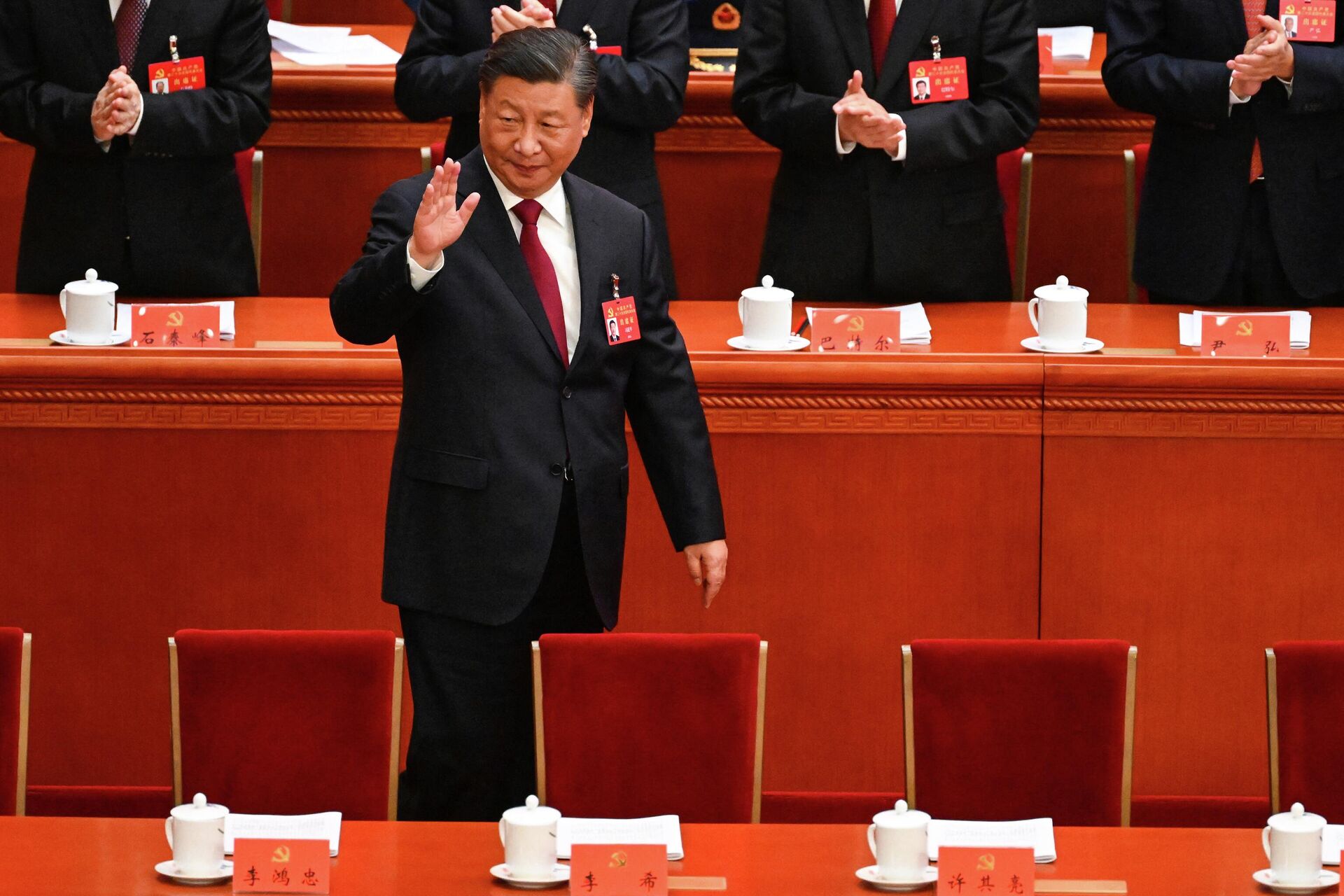 Kineski predsednik Si Đinping pozdravlja učesnike 20. kongresa Komunističke partije Kine (KPK). - Sputnik Srbija, 1920, 30.10.2022