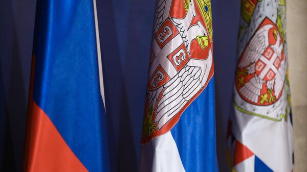 Zastave Rusije i Srbije - Sputnik Srbija