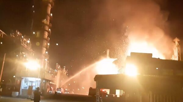 Експлозија и пожар у рафинерији нафте на Тајвану - Sputnik Србија