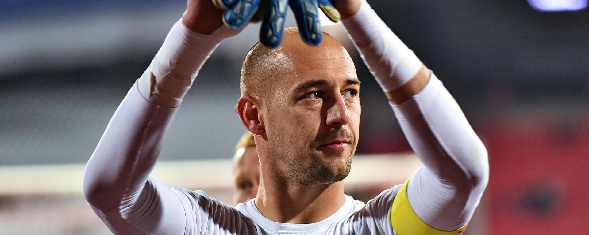 Milan Borjan poklanja  - Sputnik Srbija, 1920, 07.06.2023