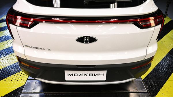Automobil Moskvič - Sputnik Srbija