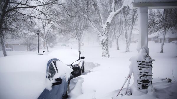 Snežna oluja pogodila Ameriku - Sputnik Srbija