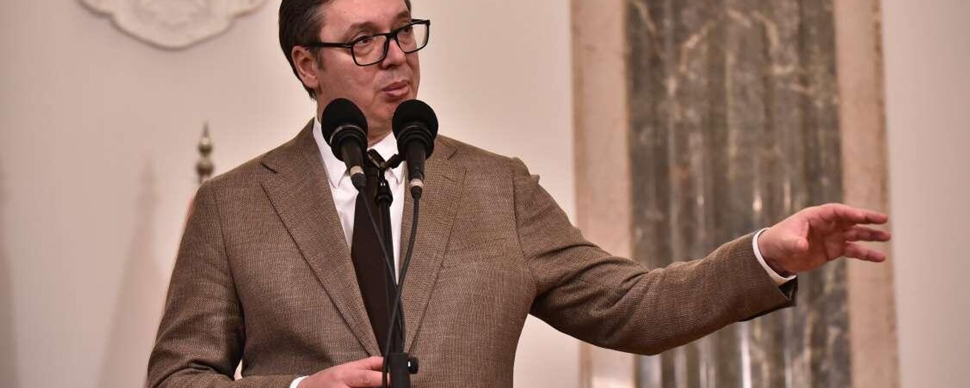 Predsednik Srbije Aleksandar Vučić na konferenciji za novinare - Sputnik Srbija, 1920, 30.12.2022