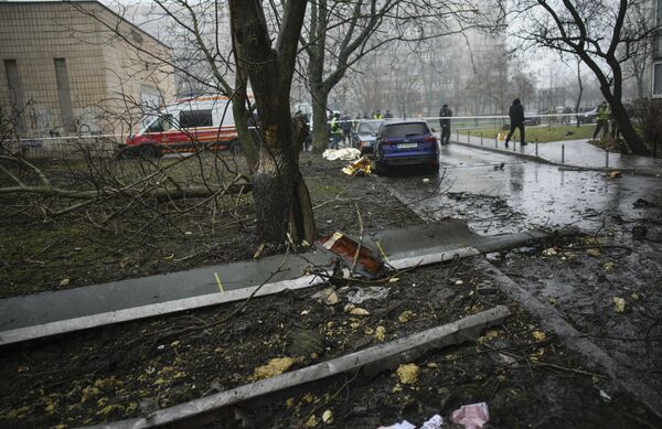 U nesreći je povređeno 29 osoba, od kojih je 15. dece. Svi povređeni su hospitalizovani. - Sputnik Srbija