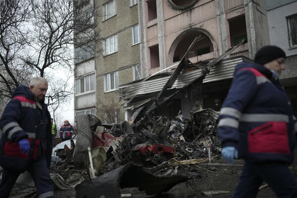 U nesreći je povređeno 29 osoba, od kojih je 15. dece. Svi povređeni su hospitalizovani. - Sputnik Srbija