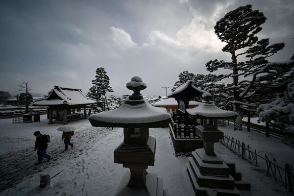 Očekuje se da će sneg padati i u četvrtak. (Photo by Kazuhiro NOGI / AFP) - Sputnik Srbija