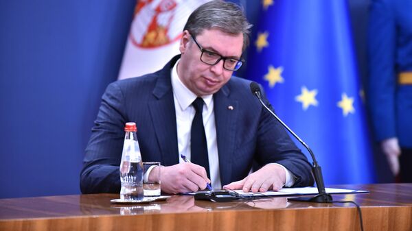 Пропала мисија Марте Кос: Вучић потписао сет правосудних закона