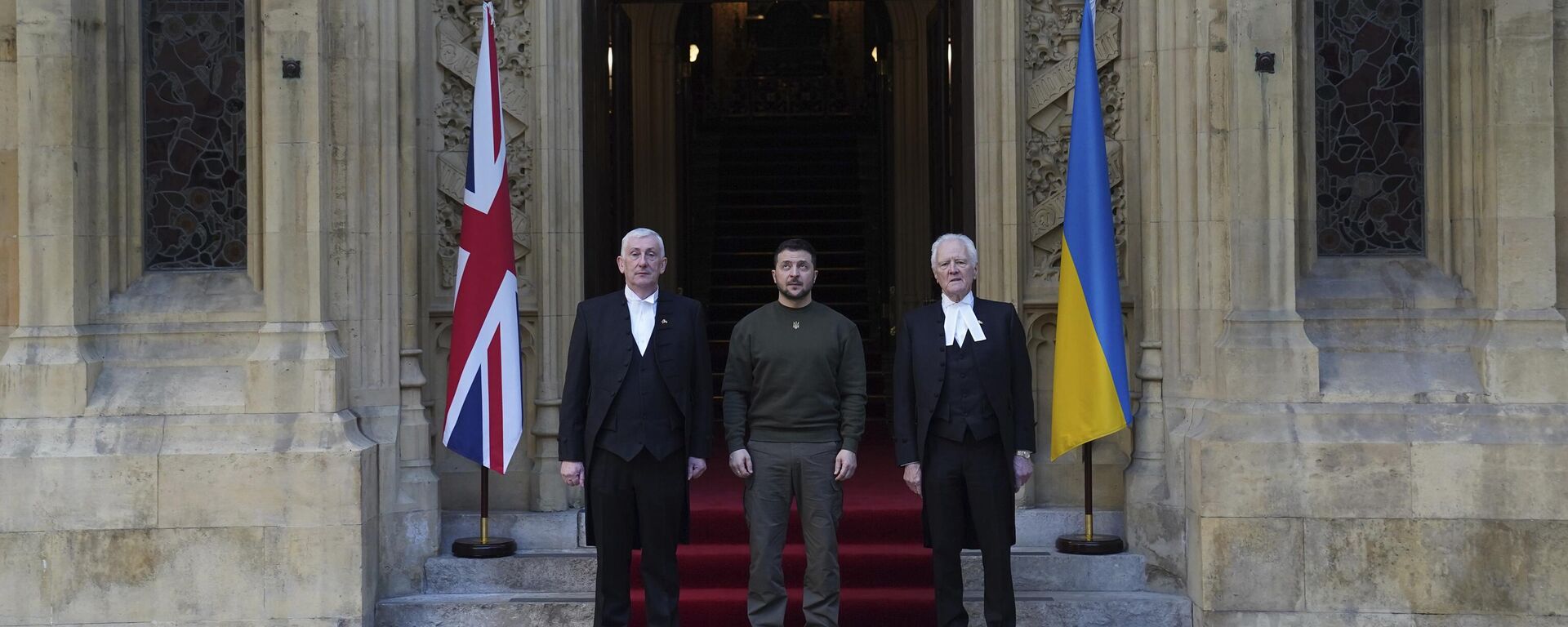Председник Украјине Владимир Зеленски испред британског парламента у Лондону - Sputnik Србија, 1920, 08.02.2023