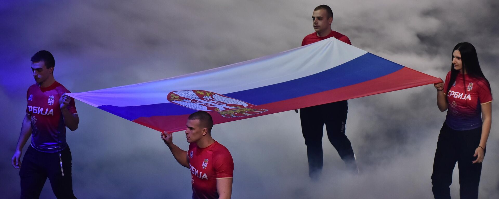 Zastava Srbije na ceremoniji otvaranja Svetskog amaterskog prvenstva u MMA - Sputnik Srbija, 1920, 15.02.2023