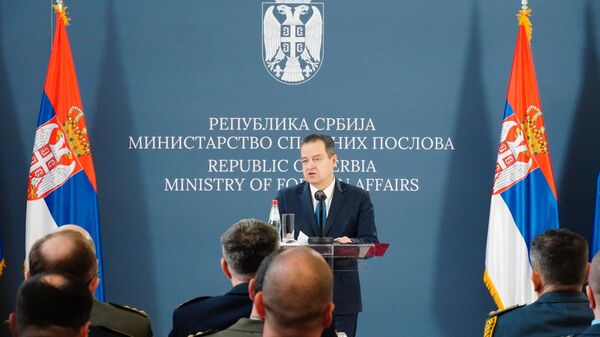 Обраћајући се изасланицима Министарства одбране при дипломатским мисијама Србије у свету - Sputnik Србија
