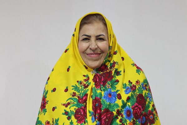 Цветни дезен — традиционална ношња из иранске провинције Азербејџан. - Sputnik Србија