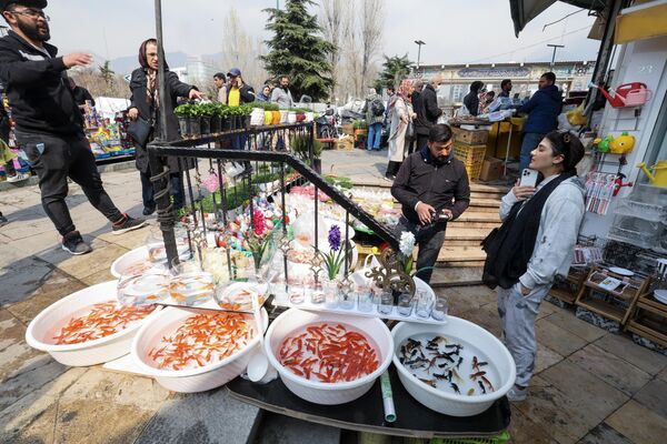 Novruz je 2016. godine uvršten na Uneskovu listu nematerijalnog kulturnog nasleđa čovečanstva, kao kulturno nasleđe Avganistana, Azerbejdžana, Indije, Irana, Iraka, Kazahstana, Kirgistana, Uzbekistana, Pakistana, Tadžikistana, Turkmenistana i Turske - Sputnik Srbija
