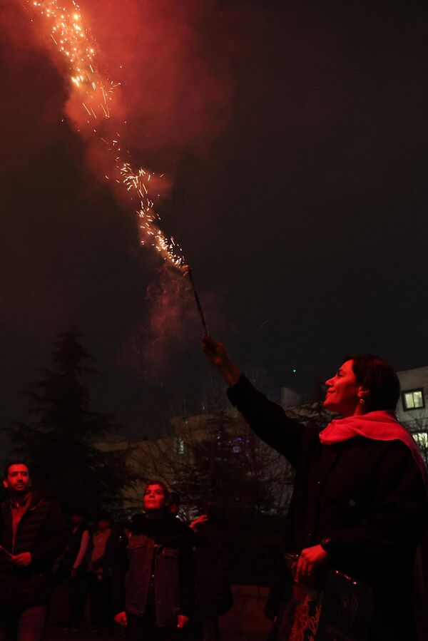 Kao državni praznik, Novruz se slavi u Iranu, Avganistanu, Albaniji, Azerbejdžanu, Gruziji, Iranu, delovima Iraka, Kazahstanu, Kirgistanu, Mongoliji, Tadžikistanu, Turkmenistanu i Uzbekistanu. Takođe, slavi ga i iranska dijaspora širom sveta - Sputnik Srbija