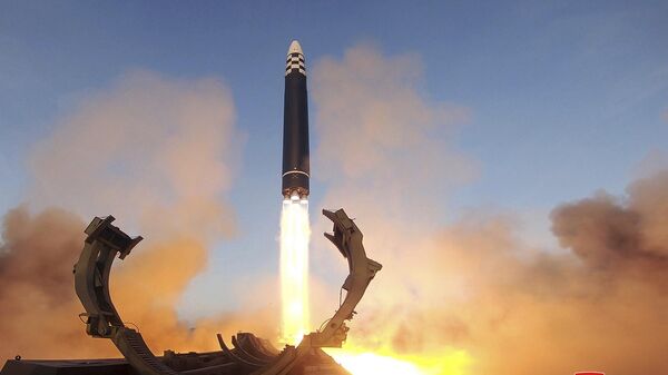 Severna Koreja ispalila interkontinentalnu balističku raketu - Sputnik Srbija