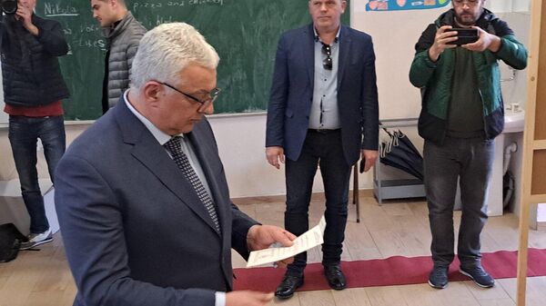 Андрија Мандић гласао на председничким изборима - Sputnik Србија