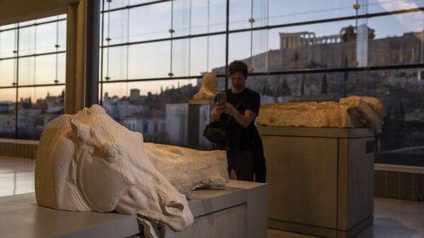Povratak delova skulptura sa Partenona u Grčku, koje je vratio Vatikan - Sputnik Srbija