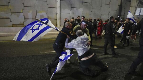 Sukob policije i demonstranata u Tel Avivu - Sputnik Srbija