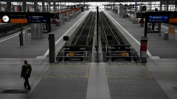 Prazni železnički peroni u Minhenu - Sputnik Srbija