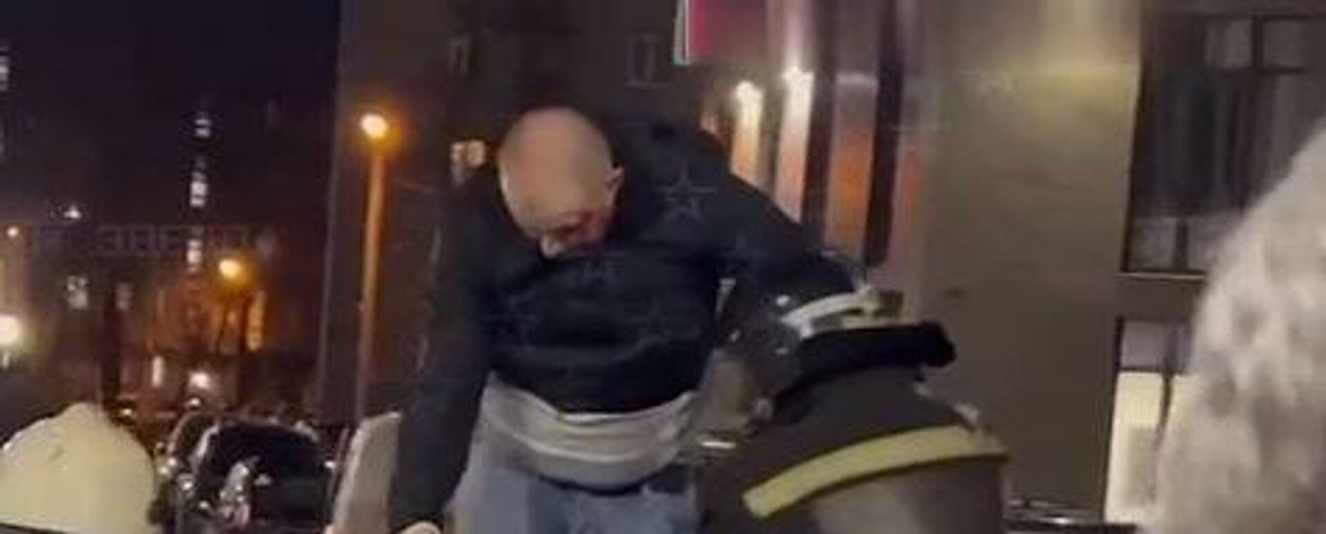 Rus pao sa 19. sprata i preživeo - Sputnik Srbija, 1920, 04.04.2023