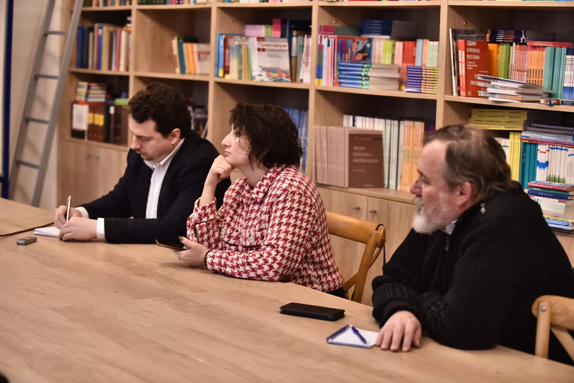 Brifing za medije zamenika rukovodioca Rossotrudničestva Dmitrija Polikanova  - Sputnik Srbija, 1920, 05.04.2023