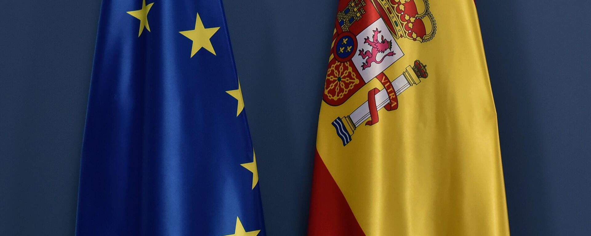 Zastave Španije i EU - Sputnik Srbija, 1920, 01.07.2023