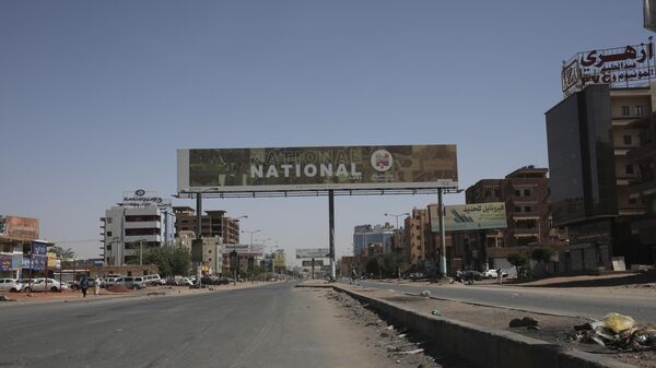 Pusta ulica u sudanskom Hartumu - Sputnik Srbija