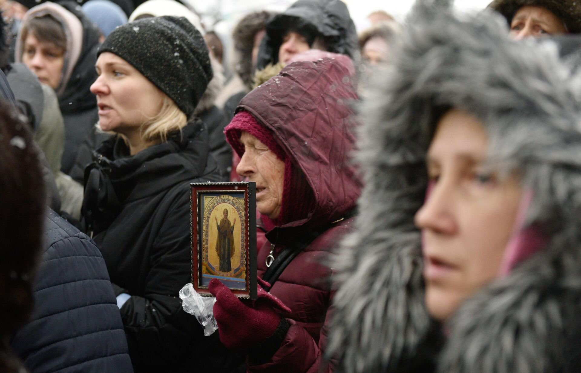 Верници УПЦ МП Верници УПЦ МП - Sputnik Србија, 1920, 04.07.2025