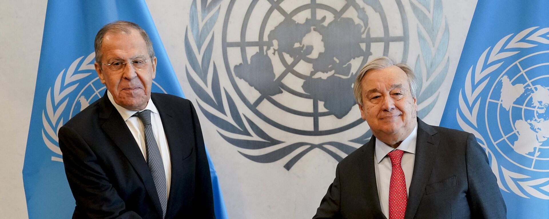 Ministar spoljnih poslova Rusije Sergej Lavrov i generalni sekretar UN Antonio Gutereš - Sputnik Srbija, 1920, 25.04.2023
