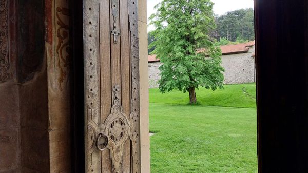 Канцеларија ЕУ о радовима код Високих Дечана: Обавештени смо, комуникација темељ разумевања