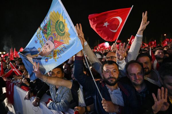 Данас нико није изгубило, победило је свих 85 милиона грађана Турске, казао је турски председник. - Sputnik Србија