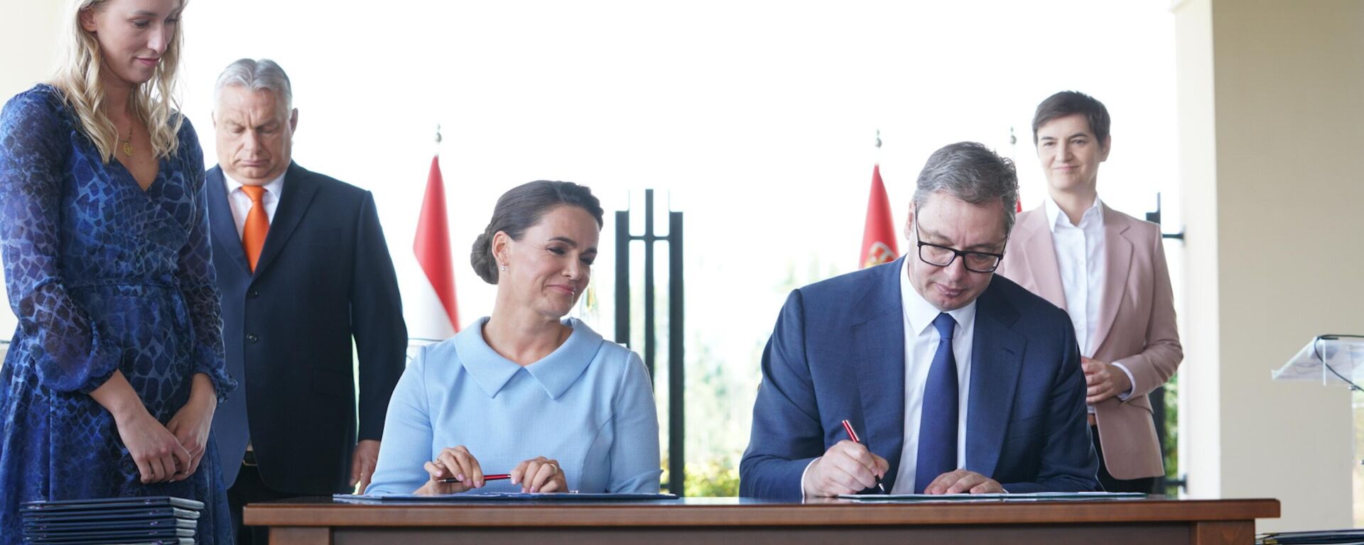  Srbija i Mađarska na Paliću potpisale više sporazuma koji će obezbediti dalje jačanje saradnje - Sputnik Srbija, 1920, 20.06.2023