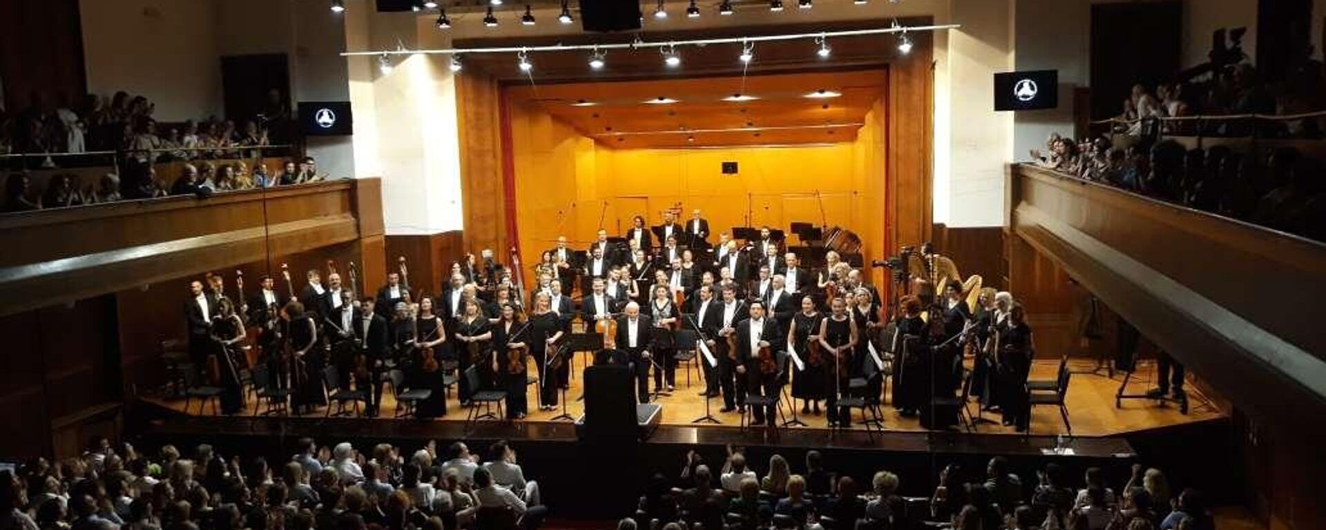 Gala koncert Beogradske filharmonije pod dirigentskom palicom Zubina Mehte - Sputnik Srbija, 1920, 20.06.2023