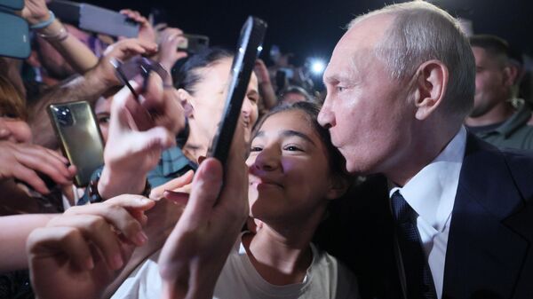 Председник Русије Владимир Путин у Дагестану - Sputnik Србија