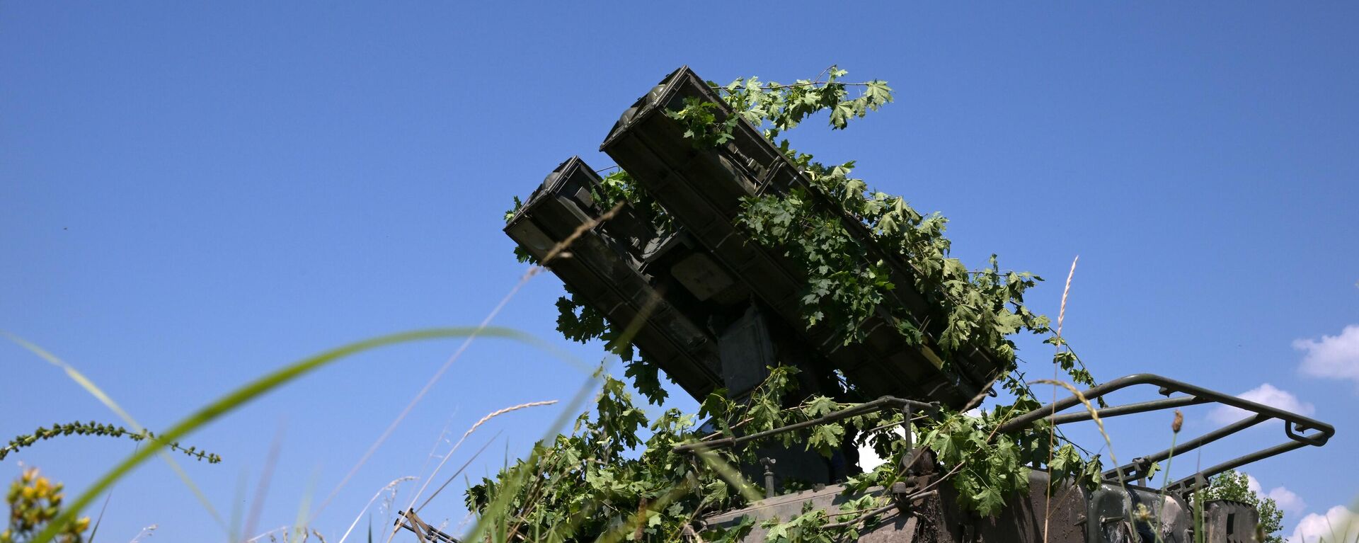 Raketni sistem strela 10 u zoni specijalne vojne operacije - Sputnik Srbija, 1920, 16.07.2023