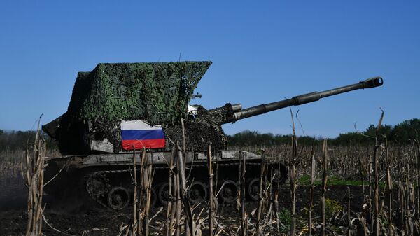 Самоходна хаубица 2С19 мста с руских снага у зони специјалне војне операције - Sputnik Србија
