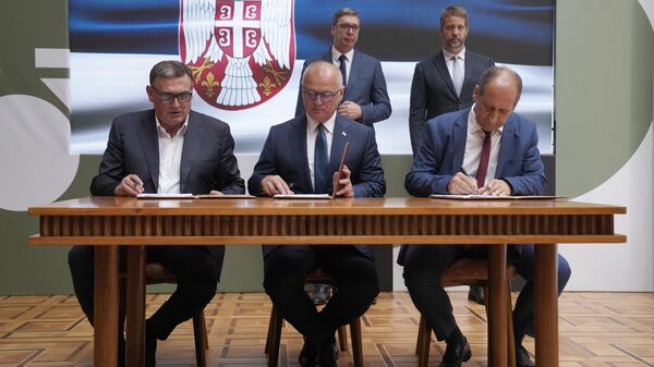 Уговор о пројектовању и извођењу радова на изградњи Северне обилазнице око Крагујевца потписан је данас у Београду. - Sputnik Србија