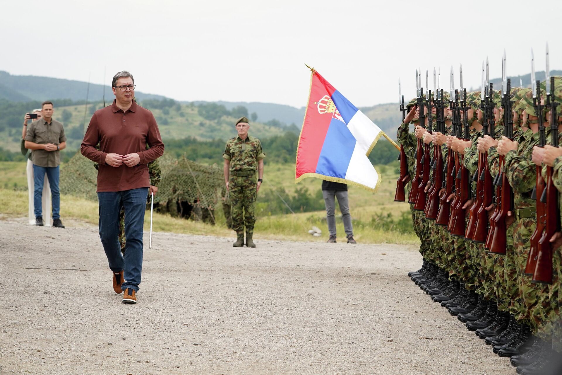 Aleksandar Vučić na vojnoj vežbi na Pasuljanskim livadama - Sputnik Srbija, 1920, 25.07.2023