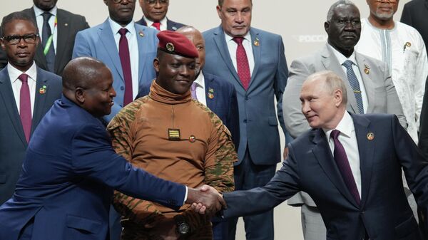 Predsednik Rusije Vladimir Putin i lideri afričkih zemalja - Sputnik Srbija
