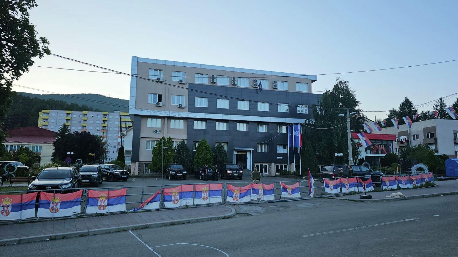 Smena tzv. kosovske policije na severu KiM - Sputnik Srbija, 1920, 04.08.2023