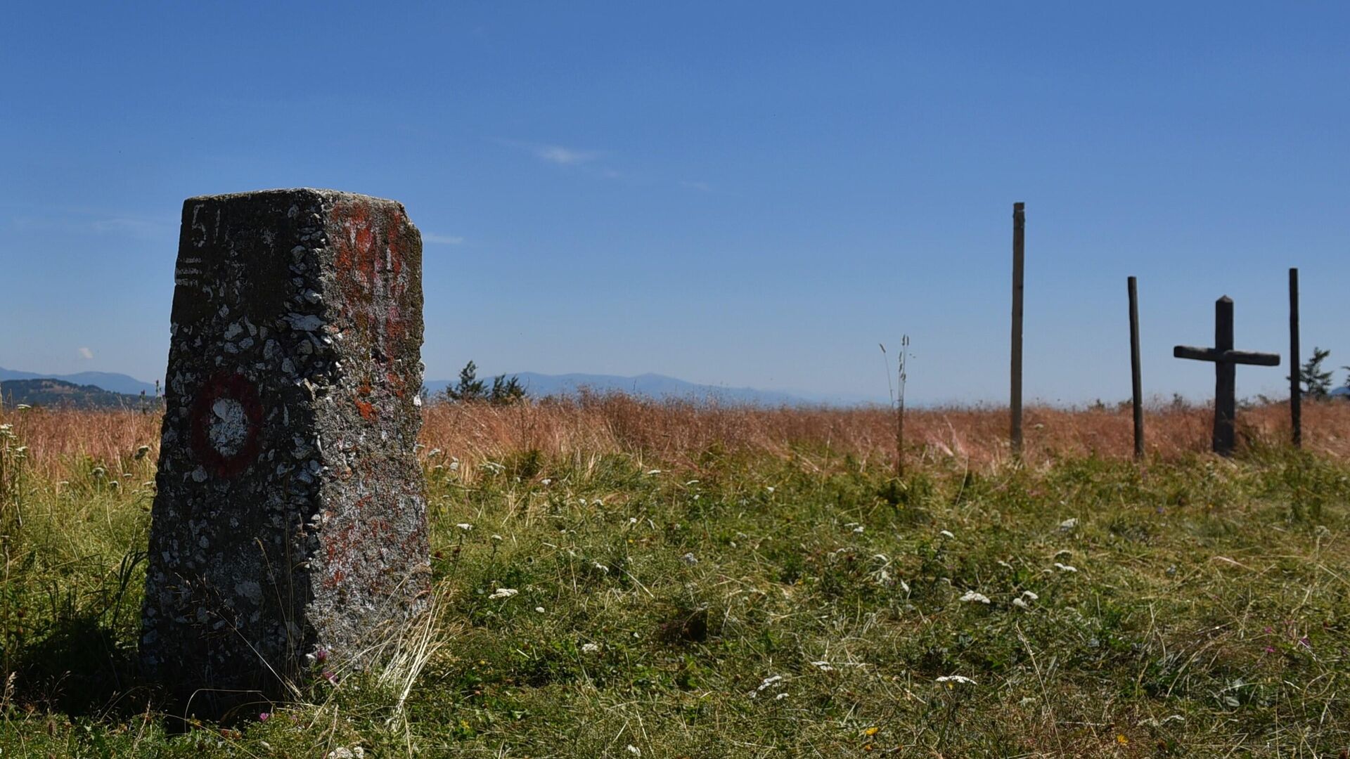 Smrdljuč - najviša tačka planine Čemerno Smrdljuč - najviša tačka planine Čemerno - Sputnik Srbija, 1920, 07.08.2023