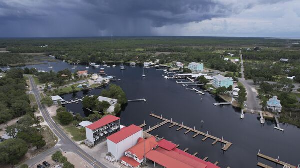Oblaci nad delovima Floride uoči uragana Idalija - Sputnik Srbija