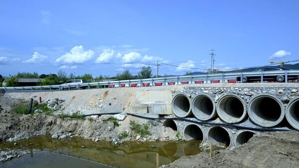 У краљевачком селу Адрани почела је изградња новог моста преко Мусине реке - Sputnik Србија