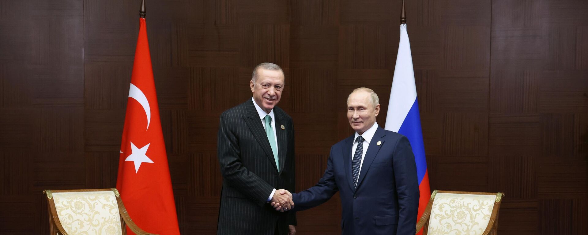 Председници Турске и Русије, Реџеп Тајип Ердоган и Владимир Путин - Sputnik Србија, 1920, 03.09.2023