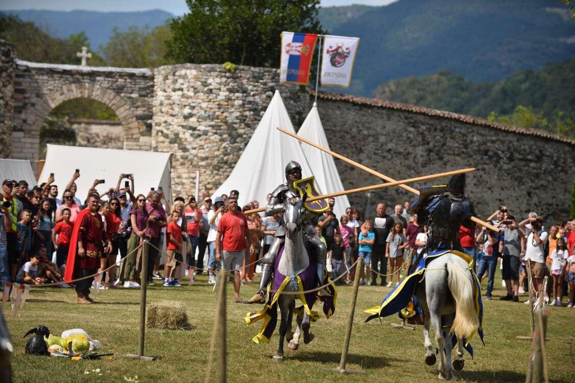 Višteško-muzička i scenska manifestacija „Maglič fest“ - Sputnik Srbija, 1920, 04.09.2023