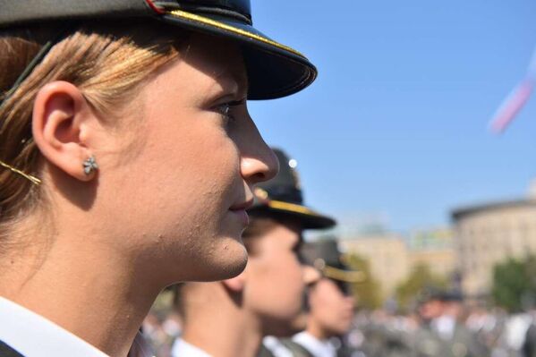 Svečana promocija najmlađih oficira Vojske Srbije u Beogradu - Sputnik Srbija