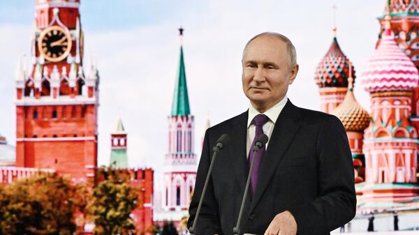 Руски председник Владимир Путин честитао Московљанима Дан града - Sputnik Србија