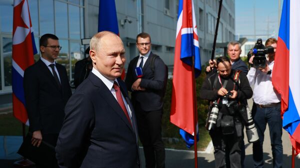 Predsednik Rusije Vladimir Putin - Sputnik Srbija
