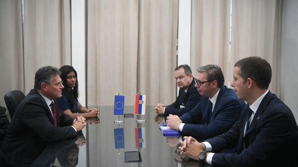 Sastanak delegacije Srbije (Aleksandar Vučić, Ivica Dačić i Marko Đurić) sa potpredsednikom Evropske komisije Marošom Šefčovičem u Njujorku - Sputnik Srbija