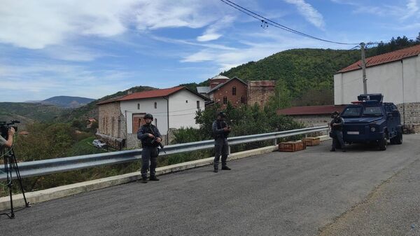 Pripadnici tzv. kosovske policije u selu Banjska - Sputnik Srbija
